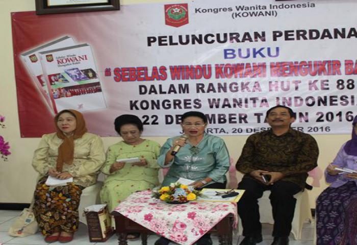 Kongres Wanita Indonesia (Kowani) Luncurkan Buku Berjudul Sebelas Windu Kowani Mengukir Bakti.